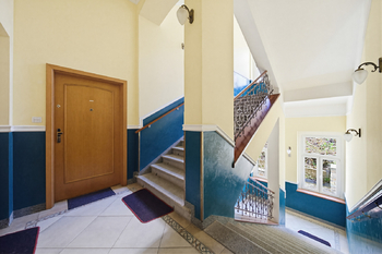 Prodej bytu 2+1 v osobním vlastnictví 77 m², Karlovy Vary