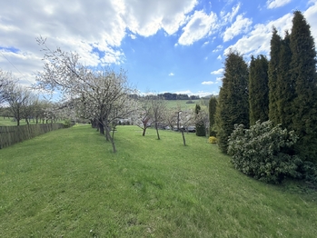 Prodej pozemku 950 m², Huslenky
