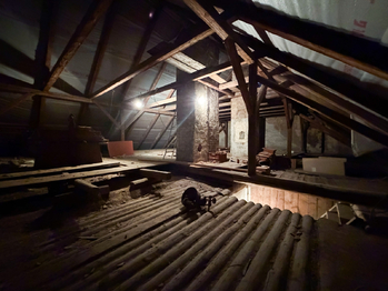 podkroví  - Prodej domu 414 m², Březnice