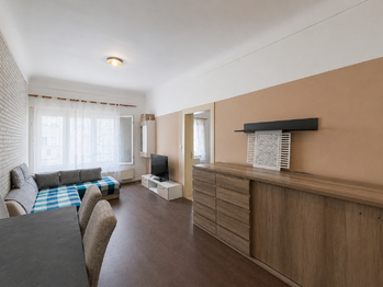 byt č.1 bez deko. - Prodej domu 414 m², Březnice