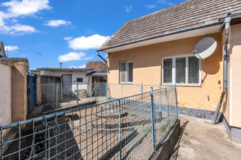 Prodej domu 75 m², Kojatice