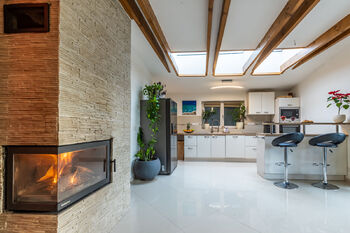 Pronájem domu 273 m², Libiš