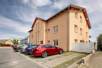 Prodej bytu 1+kk v osobním vlastnictví 52 m², Nupaky