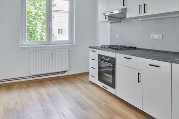 Pronájem bytu 2+1 v družstevním vlastnictví 66 m², Praha 4 - Krč