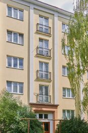 Pronájem bytu 2+1 v družstevním vlastnictví 66 m², Praha 4 - Krč