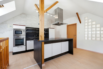 Prodej nájemního domu 654 m², Železný Brod