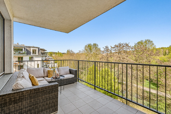 Prodej bytu 3+kk v osobním vlastnictví 8664 m², Praha 9 - Hloubětín