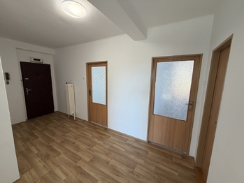 Prodej bytu 4+1 v osobním vlastnictví 84 m², Pelhřimov