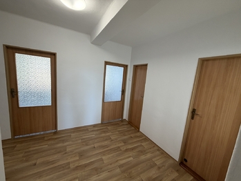 Prodej bytu 4+1 v osobním vlastnictví 84 m², Pelhřimov