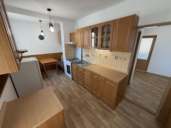 Prodej bytu 4+1 v osobním vlastnictví 84 m², Pelhřimov
