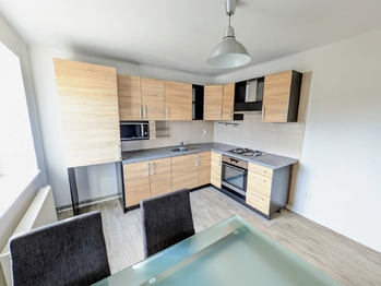 Pronájem bytu 2+1 v osobním vlastnictví 54 m², Jihlava