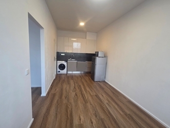 obývací pokoj - Pronájem bytu 2+kk v osobním vlastnictví 33 m², České Budějovice