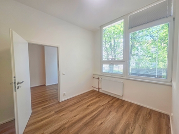 ložnice - Pronájem bytu 2+kk v osobním vlastnictví 33 m², České Budějovice