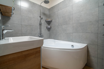 Pronájem bytu 2+1 v osobním vlastnictví 76 m², Praha 10 - Vršovice