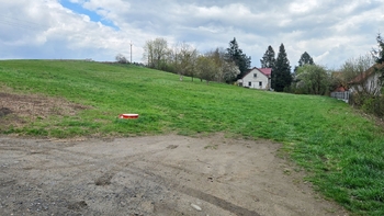 Pozemek 3.089 m2, zastavitelní část cca 1.260 m2 - Prodej pozemku 2322 m², Nespeky