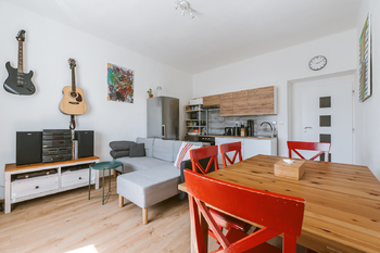 Prodej bytu 2+kk v osobním vlastnictví 51 m², Praha 10 - Záběhlice