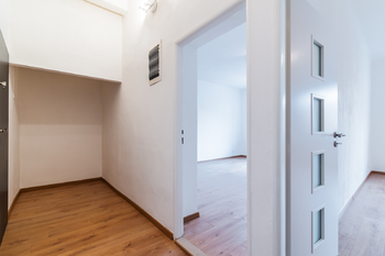 Prodej bytu 2+kk v osobním vlastnictví 51 m², Praha 10 - Záběhlice