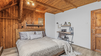 Prodej domu 352 m², Paceřice