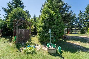 Prodej pozemku 1178 m², Úvaly