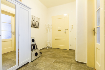 Pronájem bytu 1+1 v osobním vlastnictví 47 m², Praha 6 - Dejvice