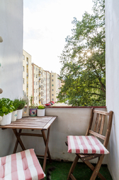 lodžie - Pronájem bytu 1+1 v osobním vlastnictví 47 m², Praha 6 - Dejvice
