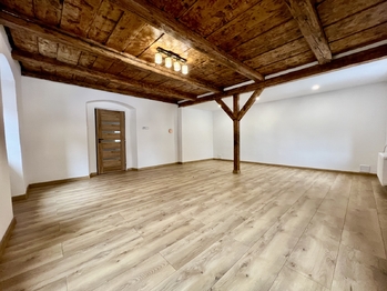 Prodej chaty / chalupy 120 m², Hrob