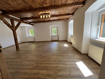 Prodej domu 120 m², Hrob