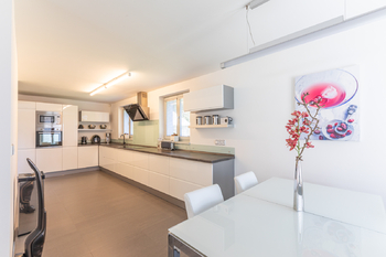 Prodej domu 227 m², Okrouhlá