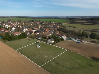 Prodej pozemku 2501 m², Čerňovice