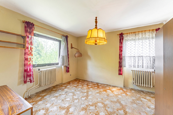 4. Pokoj v 1.NP - Prodej domu 189 m², Nový Knín