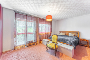 Ložnice v 2.NP - Prodej domu 189 m², Nový Knín
