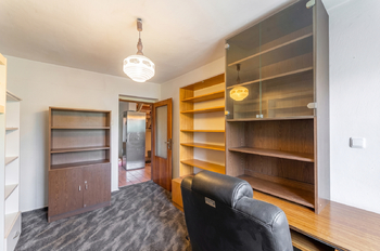 3. Pokoj v 1.NP - Prodej domu 189 m², Nový Knín