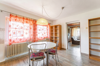 Jídelna v 2.NP - Prodej domu 189 m², Nový Knín