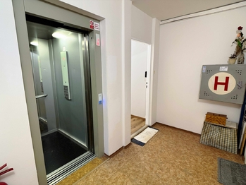 Pronájem bytu 3+1 v osobním vlastnictví 65 m², Praha 4 - Háje