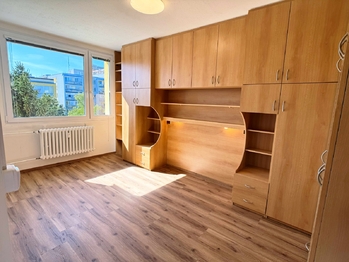 Pronájem bytu 3+1 v osobním vlastnictví 65 m², Praha 4 - Háje