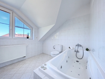 Prodej domu 124 m², Praha 8 - Ďáblice
