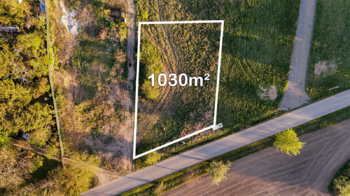 Prodej pozemku 1030 m², Milešov