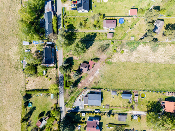 Prodej pozemku 738 m², Sadská