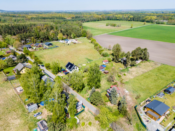 Prodej pozemku 738 m², Sadská