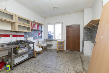 Pronájem obchodních prostor, Roudnice nad Labem