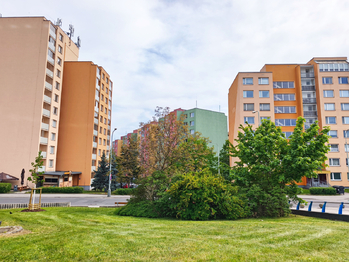 Pronájem bytu 2+kk v osobním vlastnictví 37 m², Praha 9 - Černý Most