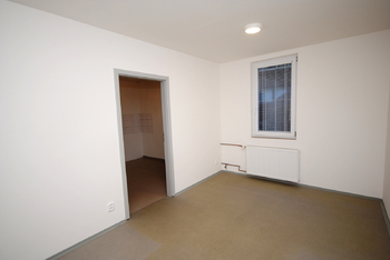 Prodej kancelářských prostor 226 m², Praha 10 - Petrovice