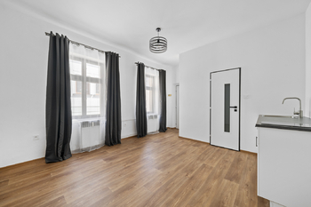 Pronájem bytu 1+kk v osobním vlastnictví 20 m², Úpice