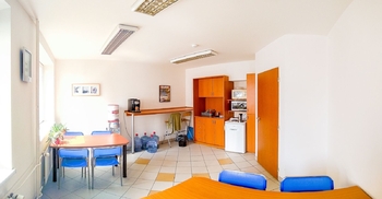+420 739 604 767 I www.vaclavadamcik.cz I vaclav.adamcik@re-max.cz I prodej komerčního areálu Ostrava - Prodej domu 374 m², Ostrava