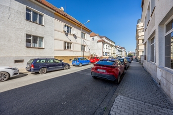 Budova - Prodej domu 221 m², Praha 6 - Řepy