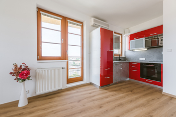 BYT - Pronájem bytu 1+kk v osobním vlastnictví 37 m², Praha 6 - Břevnov