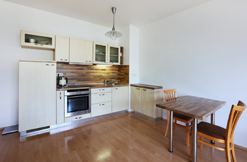 Prodej bytu 2+kk v osobním vlastnictví 48 m², Praha 5 - Hlubočepy
