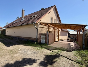 Prodej domu 214 m², Stará Huť