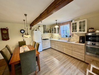Prodej domu 214 m², Stará Huť