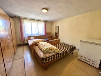 Prodej domu 94 m², Huslenky